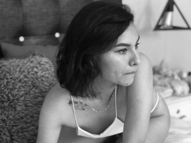PerlandCatBennett - Live sexe cam - 9937485