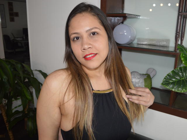 Melanystewart - Live porn &amp; sex cam - 9937729