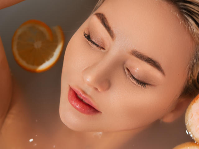 AviLove - Live sex cam - 9939137