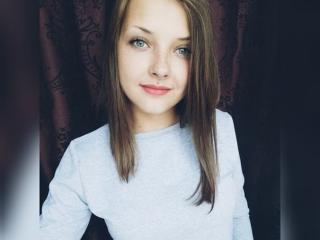 BronzeBrianna - сексуальная веб-камера в реальном времени - 9942473