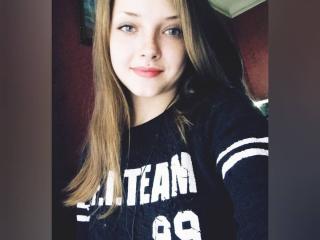 BronzeBrianna - Sexe cam en vivo - 9942477