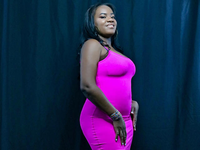 MiaaJonnes - Sexe cam en vivo - 9944793