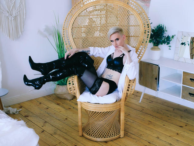 IdeaLovnet - Camera khiêu dâm &amp; quyến rũ trực tiếp - 9946425