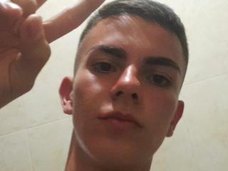 DanteHotx69 - Live porn &amp; sex cam - 9946793