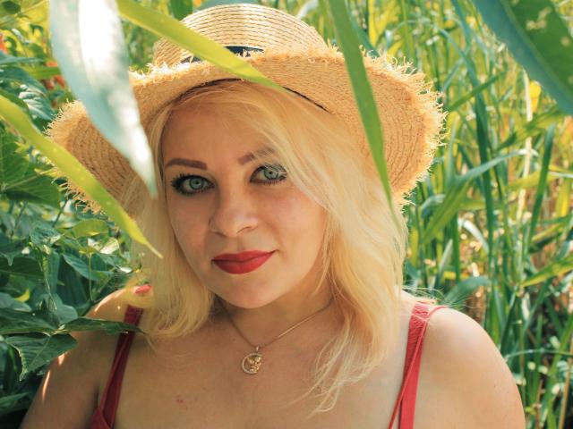 CarolShiny - Sexe cam en vivo - 9963125