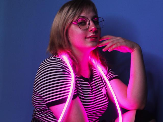 CharlieClark - Live Sex Cam - 9963693