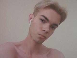 DavisWestx - Live sexe cam - 9964357