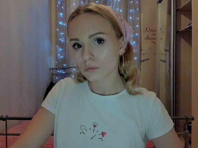 Sensitive - Live sexe cam - 9965384