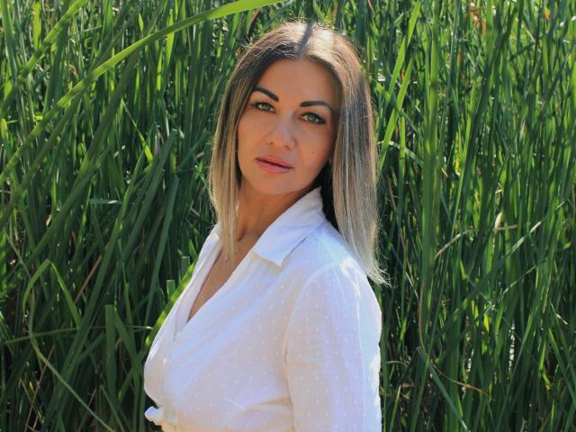 SayleyDener - Live Sex Cam - 9965681