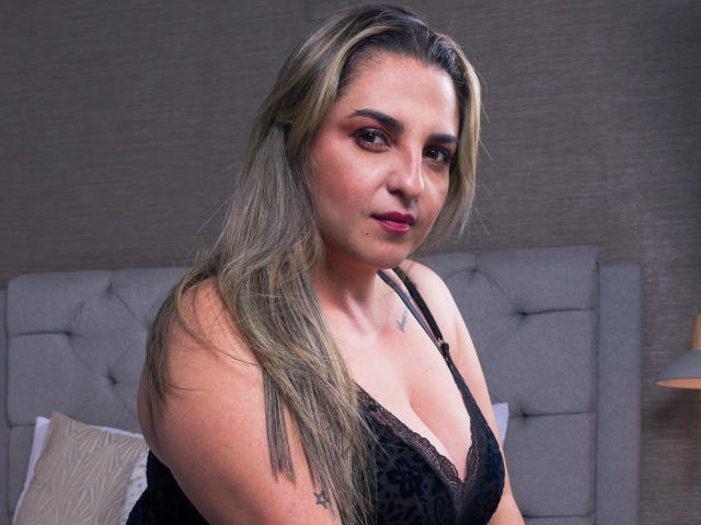 RebeccaSanders - Live sexe cam - 9967097