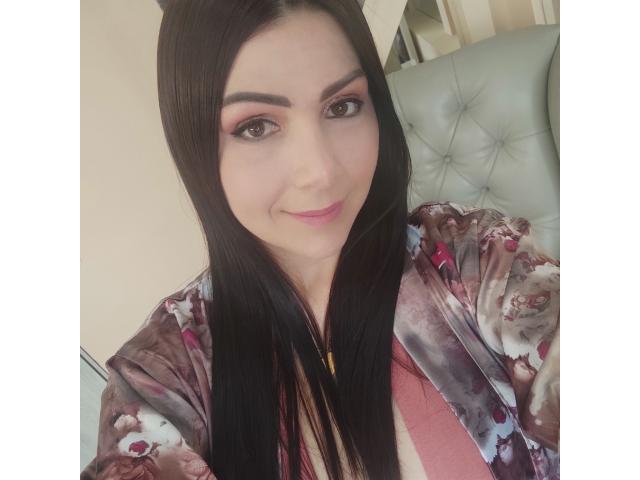 LunaJones - Live sexe cam - 9967555