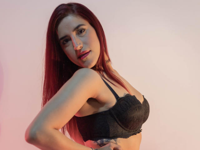 AlissaBrown - Live sex cam - 9973655