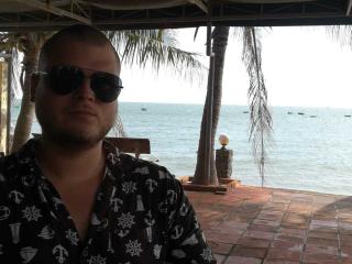 AlexYours - Live porn &amp; sex cam - 9974927