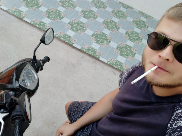 AlexYours - сексуальная веб-камера в реальном времени - 9974967