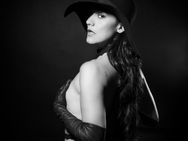 KatyaZade - Live sexe cam - 9979559