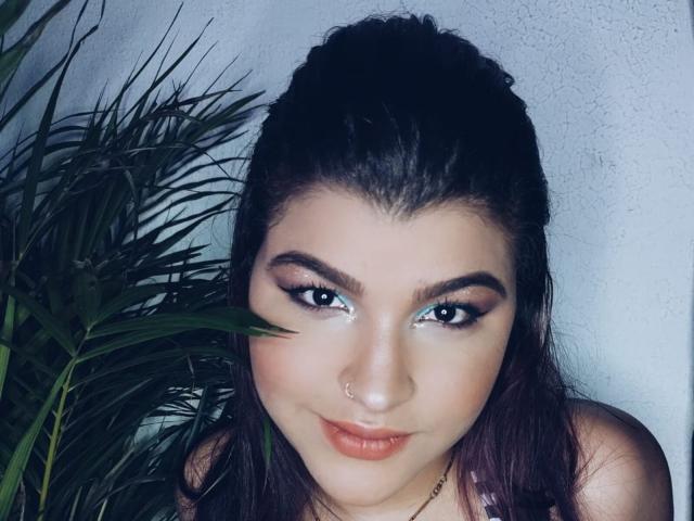 IssaEvans - Live sexe cam - 9981123