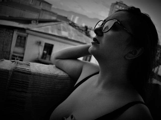 WarAndLovers - Live sexe cam - 9983487