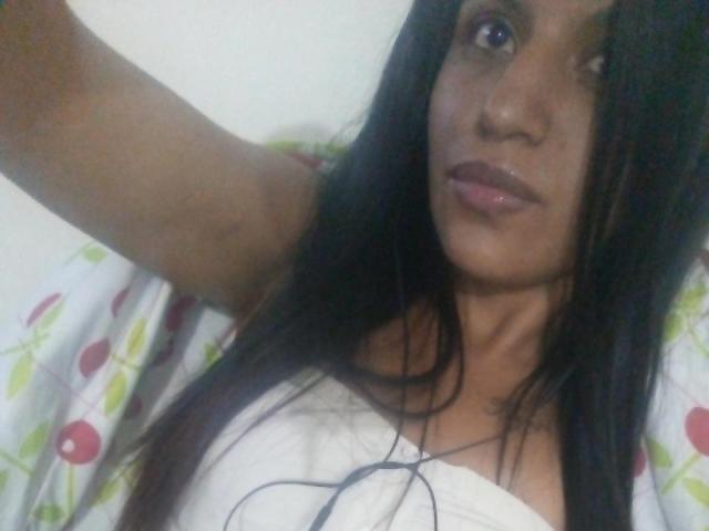 ZarayX69 - Live sex cam - 9985935