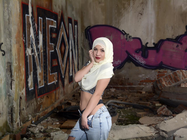 RanyaYazim - Live porno og sexkamera - 9988855