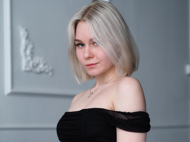 LilyTurner - Live porn &amp; sex cam - 9993891