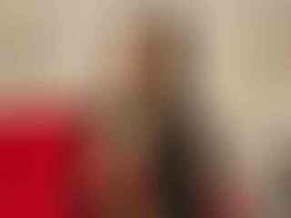 LusciousSexyEyes - Chat live exciting with this golden hair lady over 35 