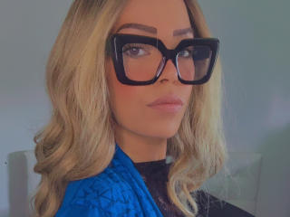 EmiLaFrancaise
