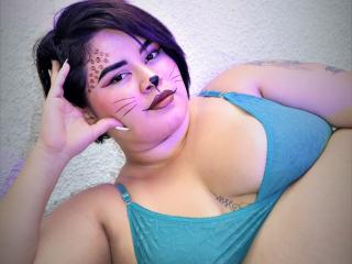 PerlaVon - Young women - 22 years old