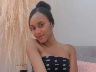 NahommyBrown