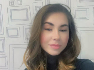 BlondieElla