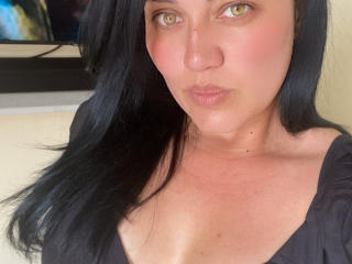 JuliHott