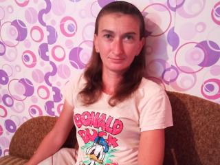 NickiTheodora