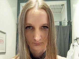 GentleKittiPlayMe