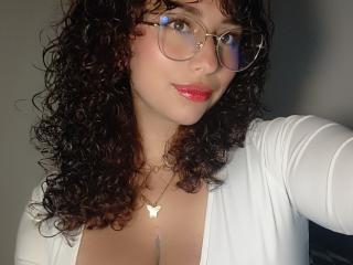 CurlySarah