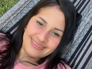 SexyLatinaYolo