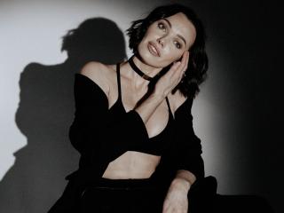 EllaCarti