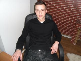 HandsomePeter