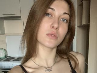LaurieNicki