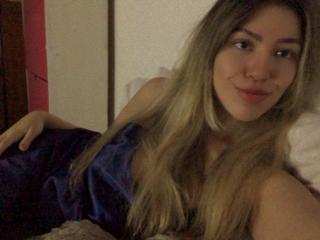 EmmaSexyX