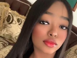 EbonyTina