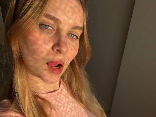 MiaLux-hot
