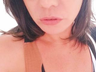 MeahBrunette